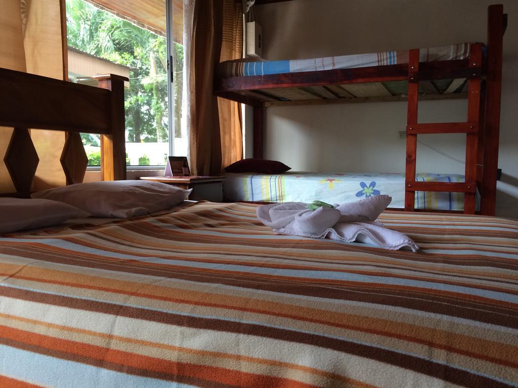Hostel Rio Danta Ла Фортуна Экстерьер фото