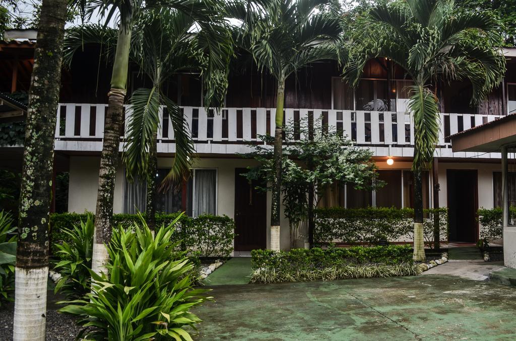 Hostel Rio Danta Ла Фортуна Экстерьер фото